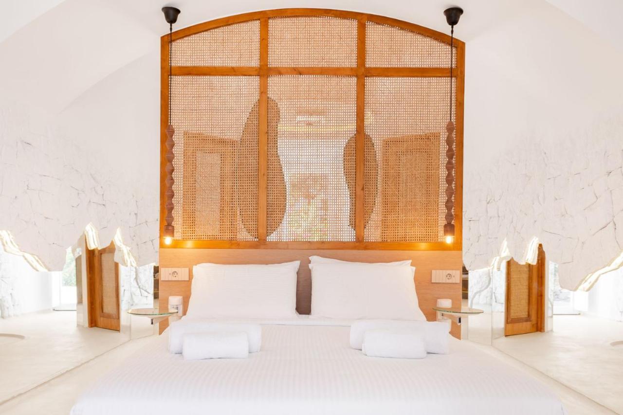 Faos Exclusive Suites ออร์นอส ภายนอก รูปภาพ
