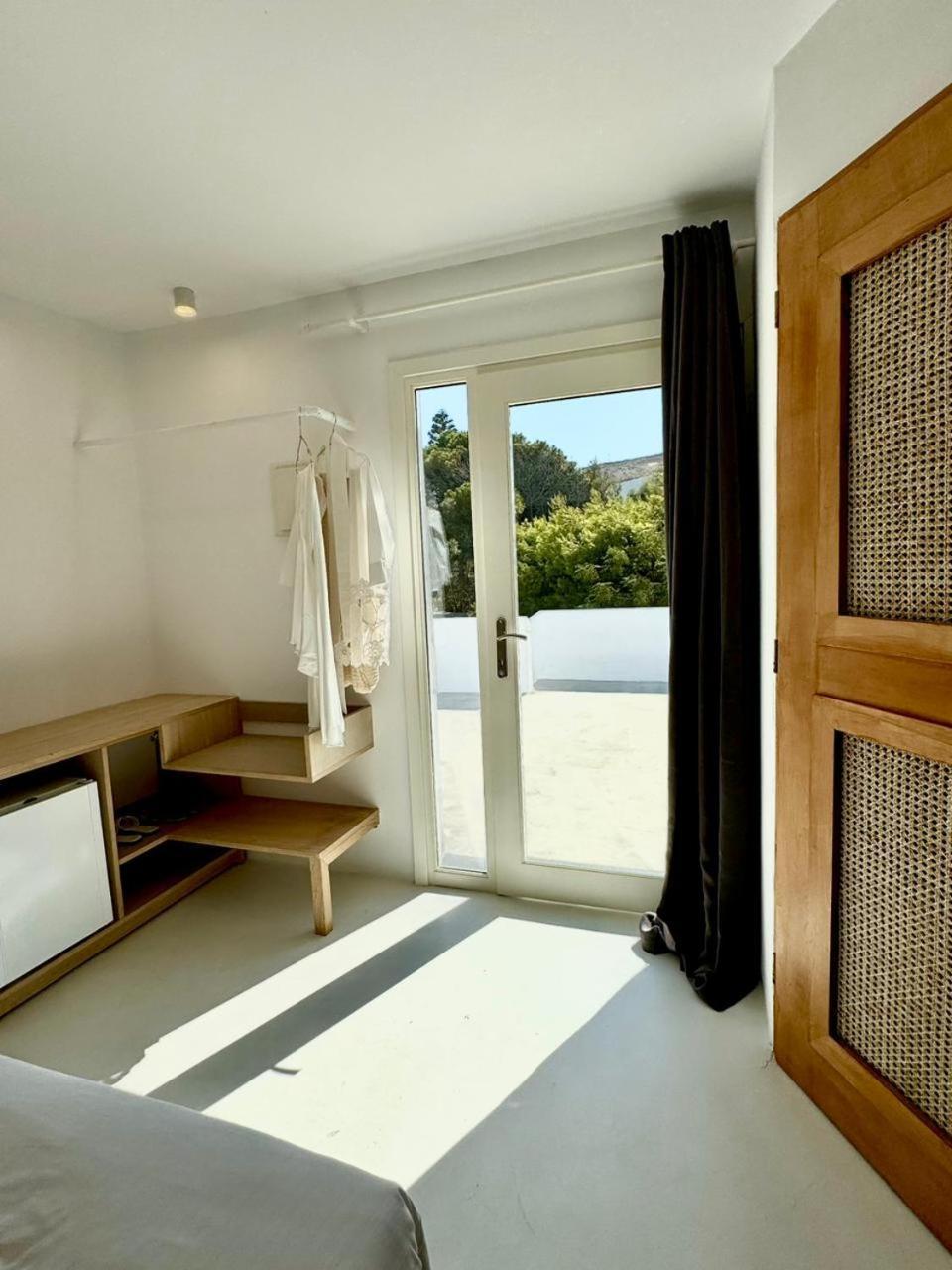 Faos Exclusive Suites ออร์นอส ภายนอก รูปภาพ